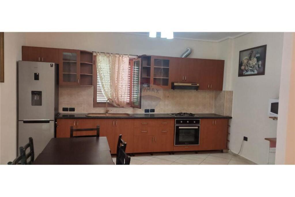 Apartament 3+1 për qera tek Vilat Gjermane!