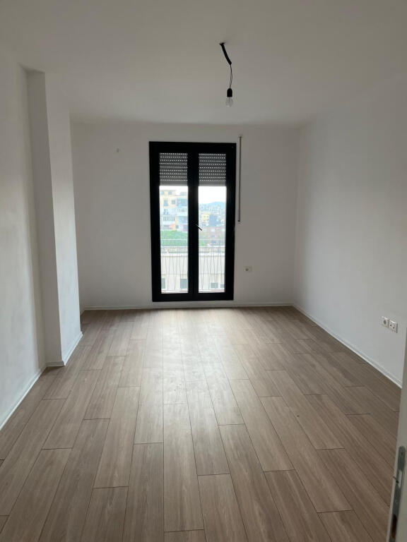 Office for Rent 2+1 at Zirkon Complex (ID BZ2621) Tirana.