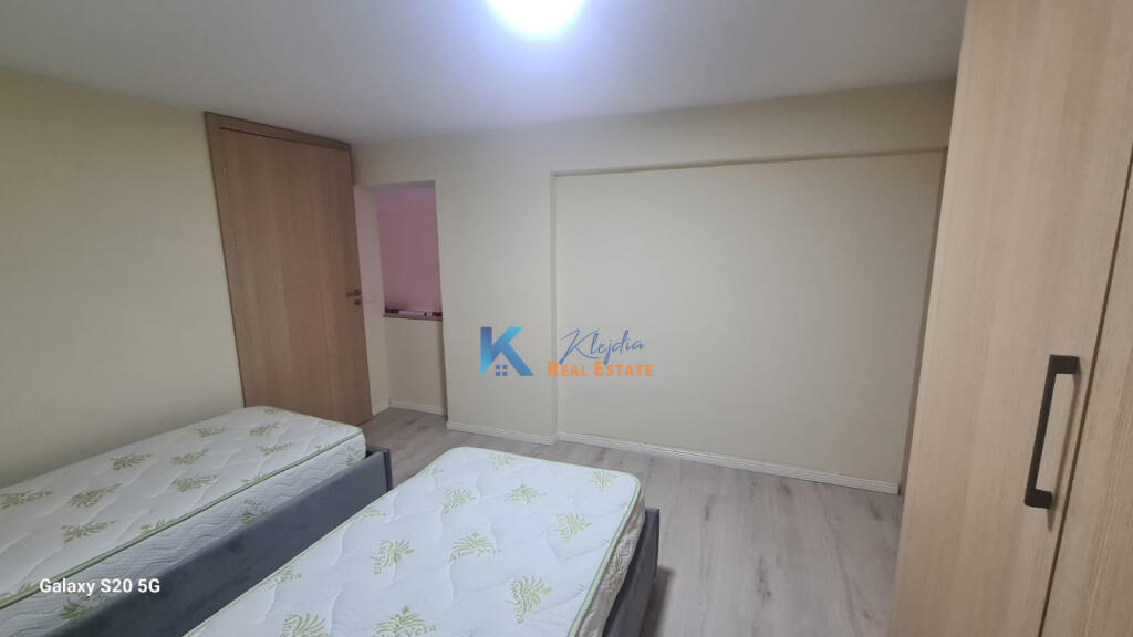 Duplex 2+1 for rent near Liqeni i Thate, close to Vila 21