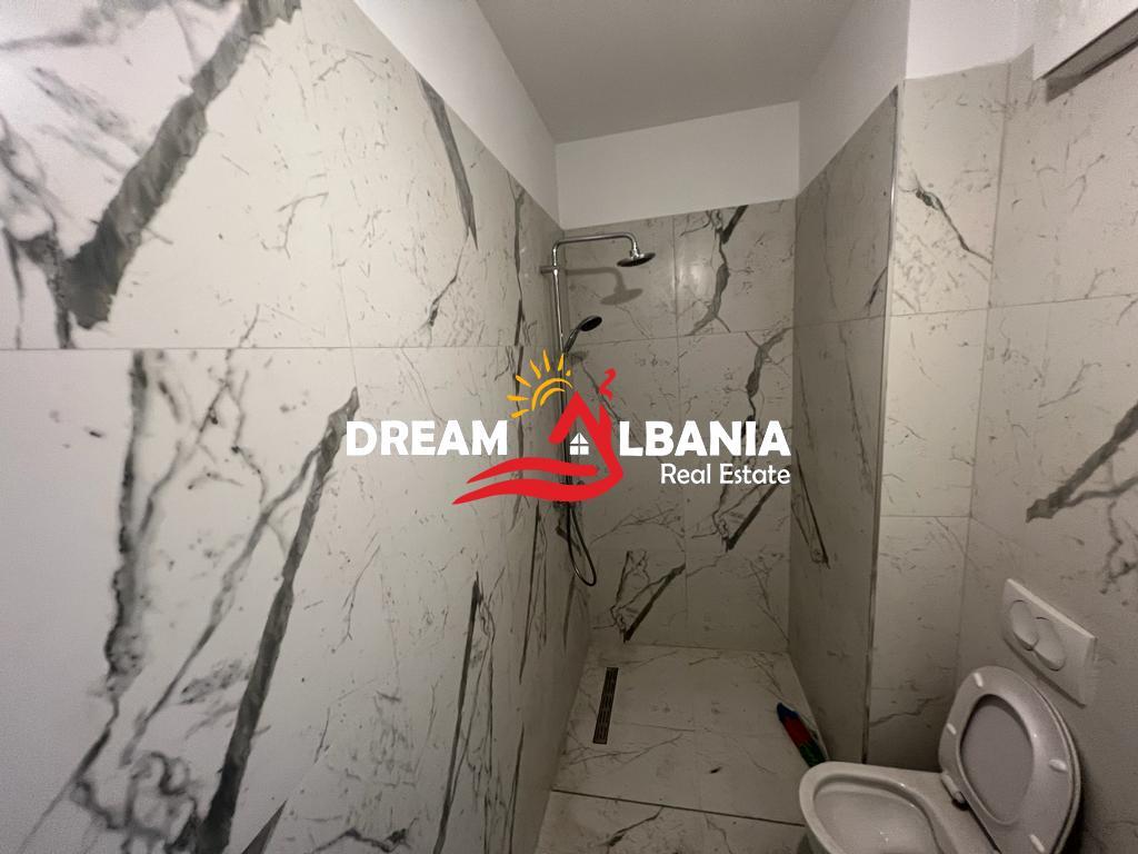 1+1 apartment for rent at Zogu i Zi, near 'Ring Center' in Tirana.