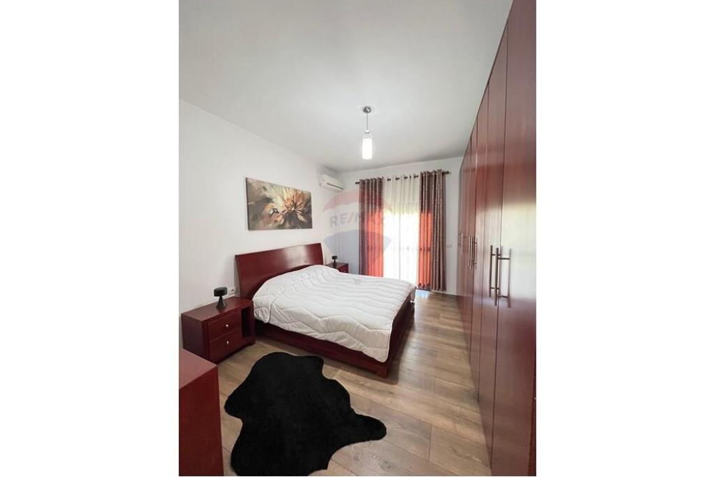 For sale Apartment 2+1 - Elbasanit Street, Tirana