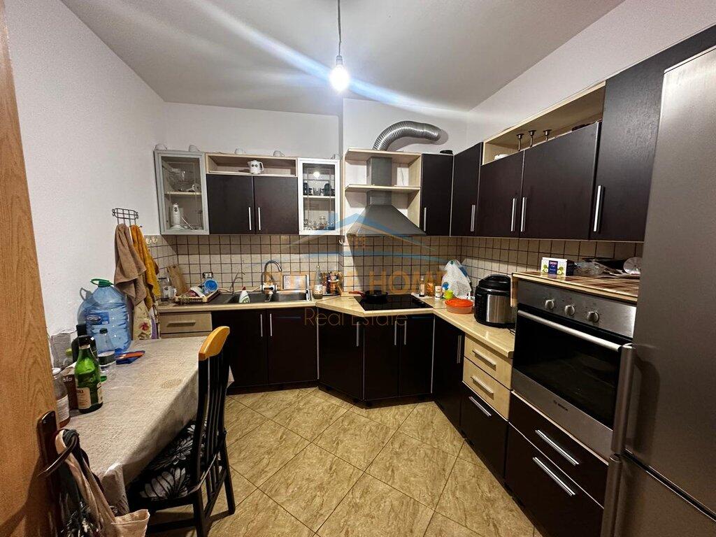 Shitet, Apartament 2+1+2, Don Bosko, Tiranë