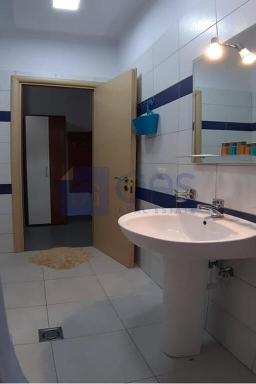 Apartment 1+1 for rent on Kavaja Street