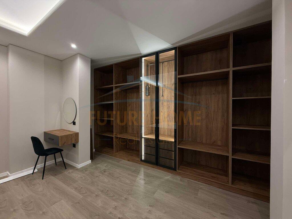 Shitet, Apartament 1+1, Liqeni i Thate.