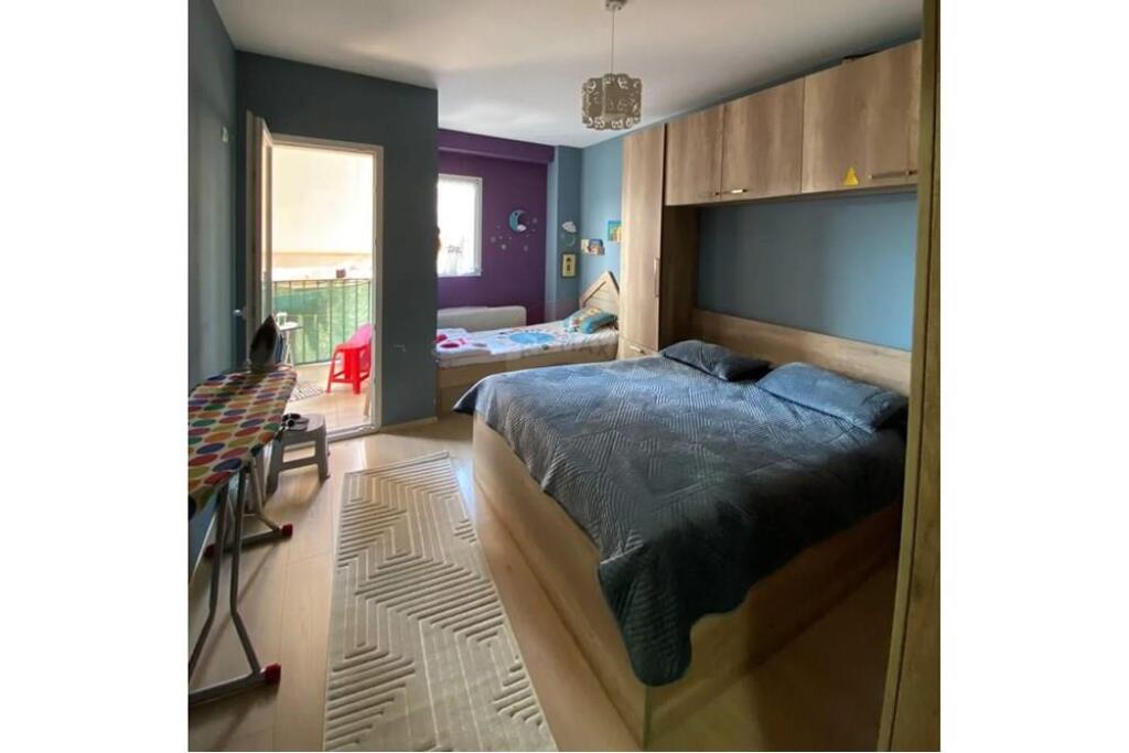 1+1 apartment for sale in the area of Ali Demit.