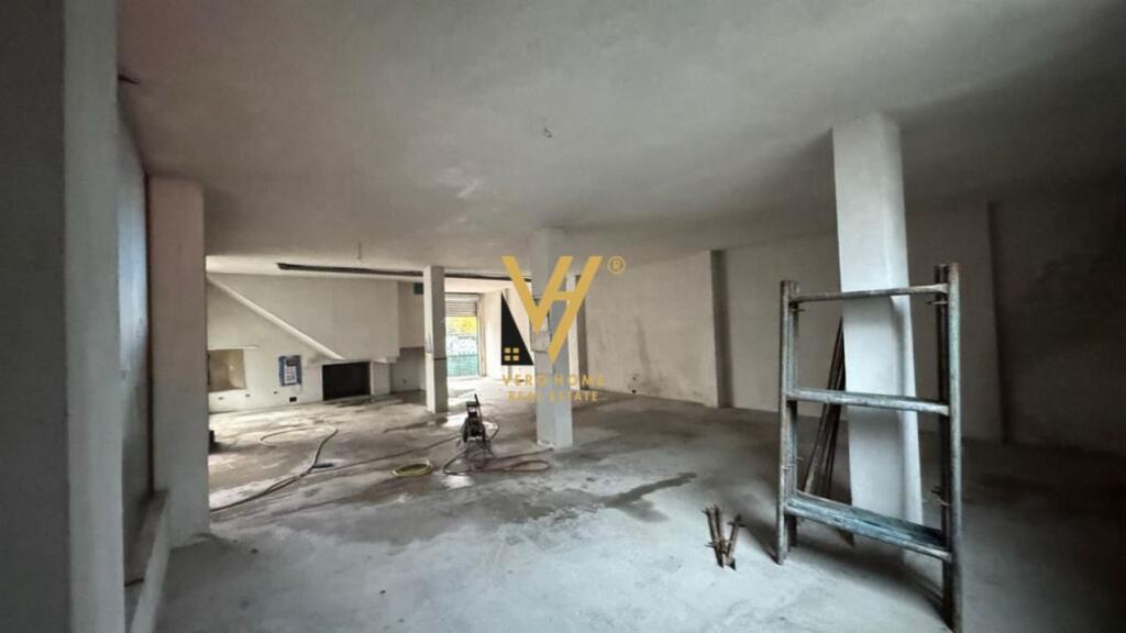 MAGAZINE 180 M2 FOR RENT AT THE FORMER AVIATION FIELD