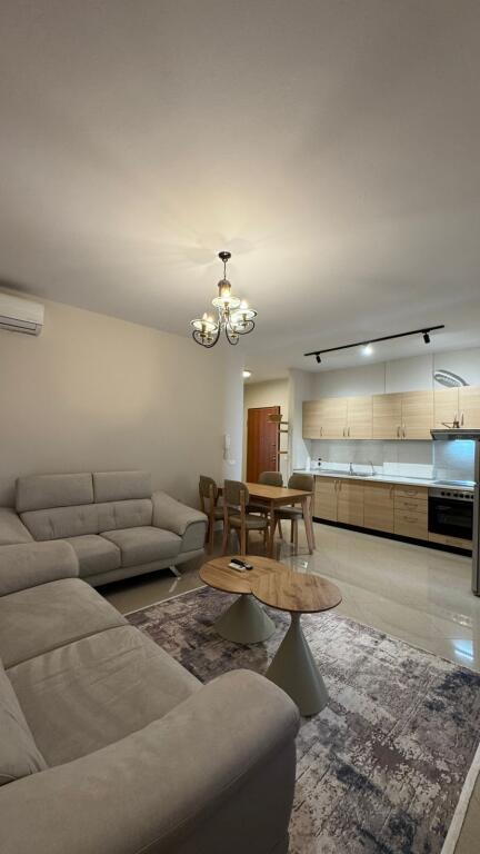 2+1+2 apartament për qira tek Liqeni i Thate