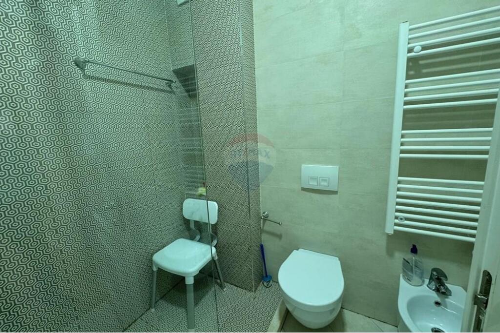 2+1+2 for rent dry lake