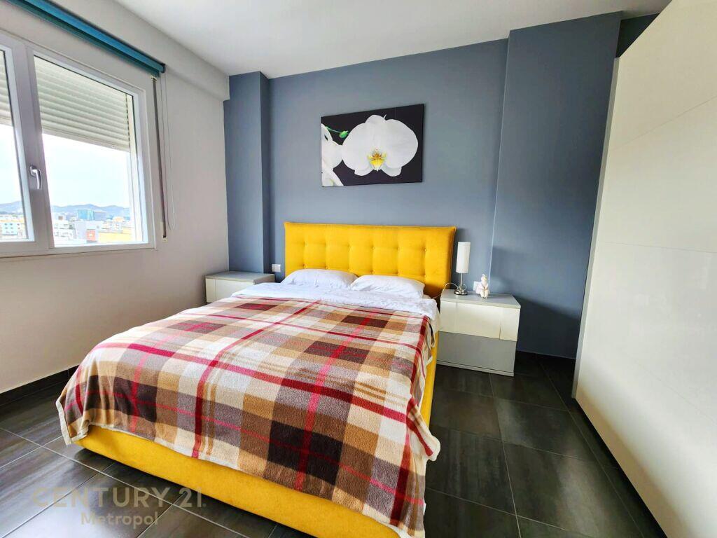 APARTMENT FOR RENT 1+1+STUDIO NEAR THE NEW MARKET!