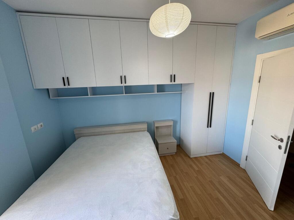 Apartament 2+1 me qira tek 21 dhjetori