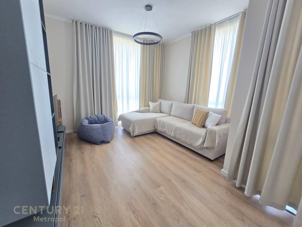 Apartment 1+1 for rent on Bulevardi i Ri