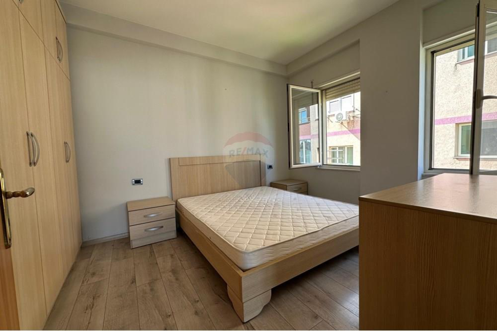 1+1 apartment with veranda for rent Lake Thate!