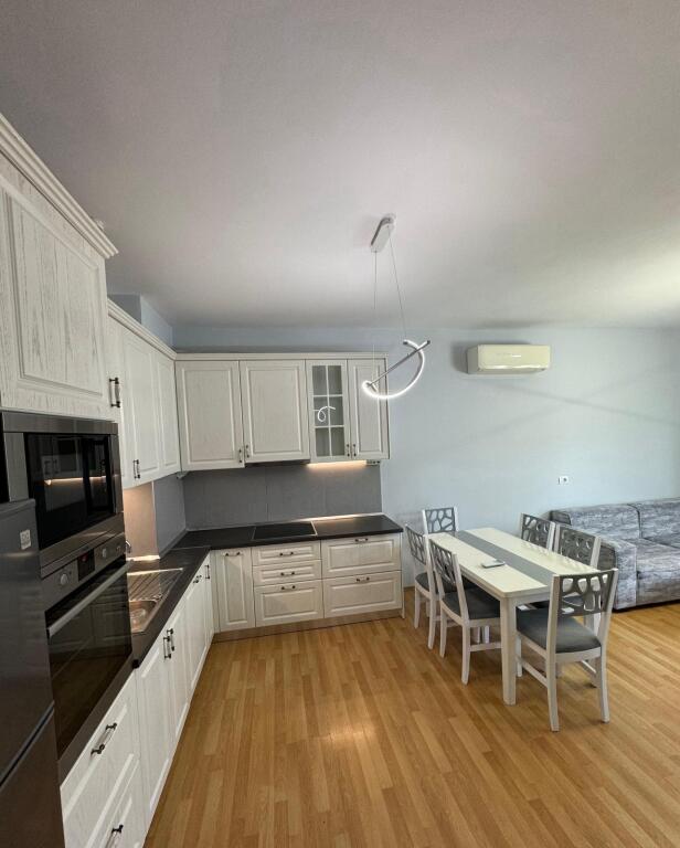 FOR RENT 2+1+2, Embassy Block