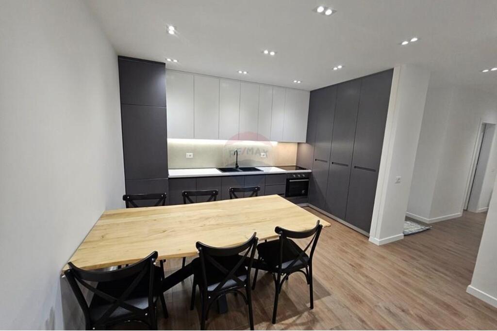 2+1 apartment for rent in Myslym Shyri