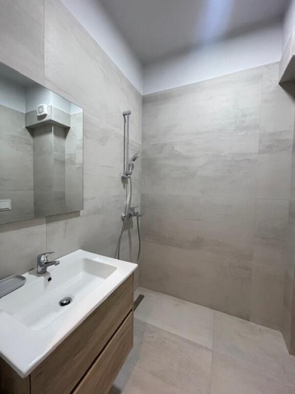 2+1+2 Apartment for Sale at Liqeni i Thate/Fz Complex
