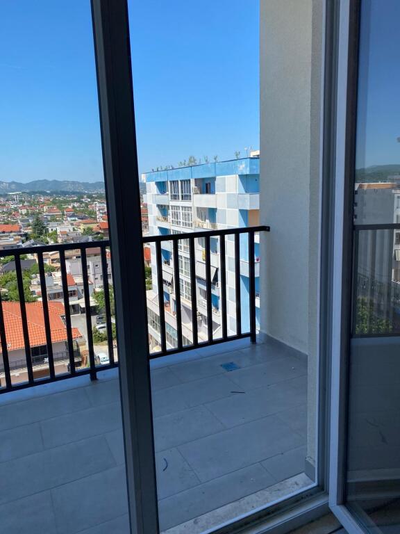 Apartment for sale 1+1 in Kamez