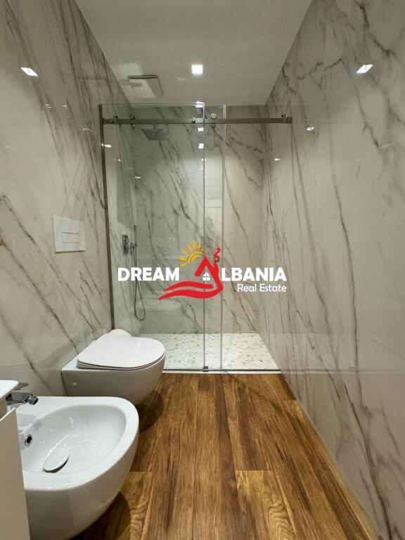 Luksoz Apartment 3+1+2 wc for sale in Bllok, near Sky Tower in Tirana