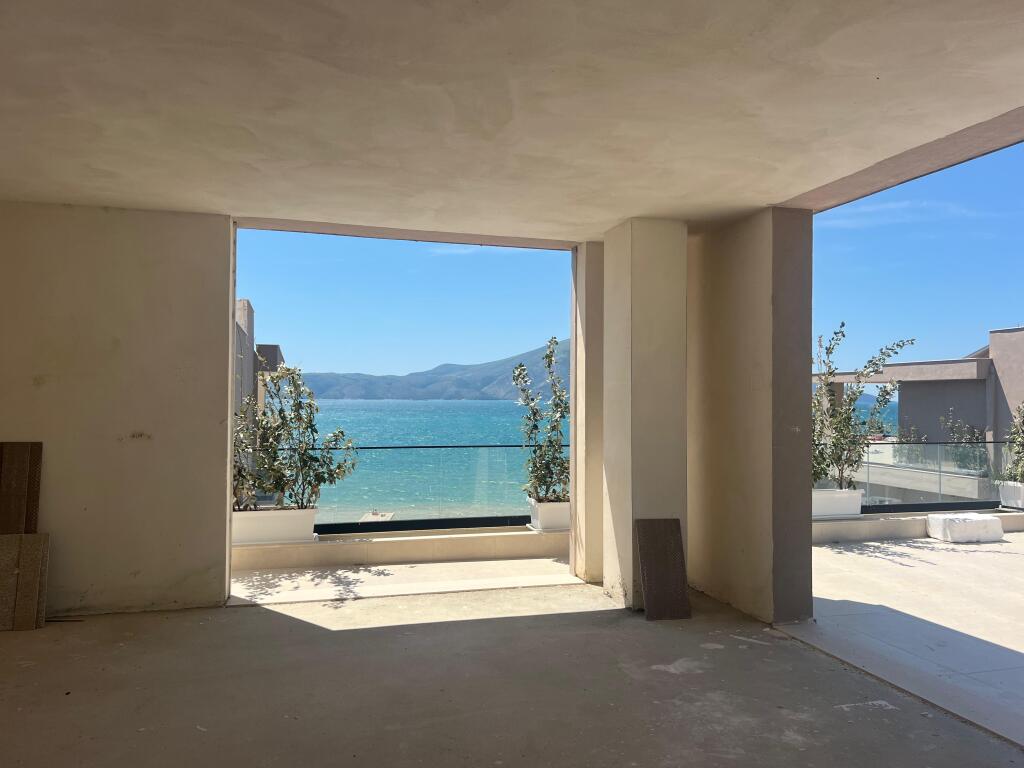 Penthouse for sale in Radhime