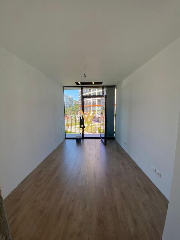 OFFICE 102 M2 FOR RENT AT LAKE VIEW RESIDENCE