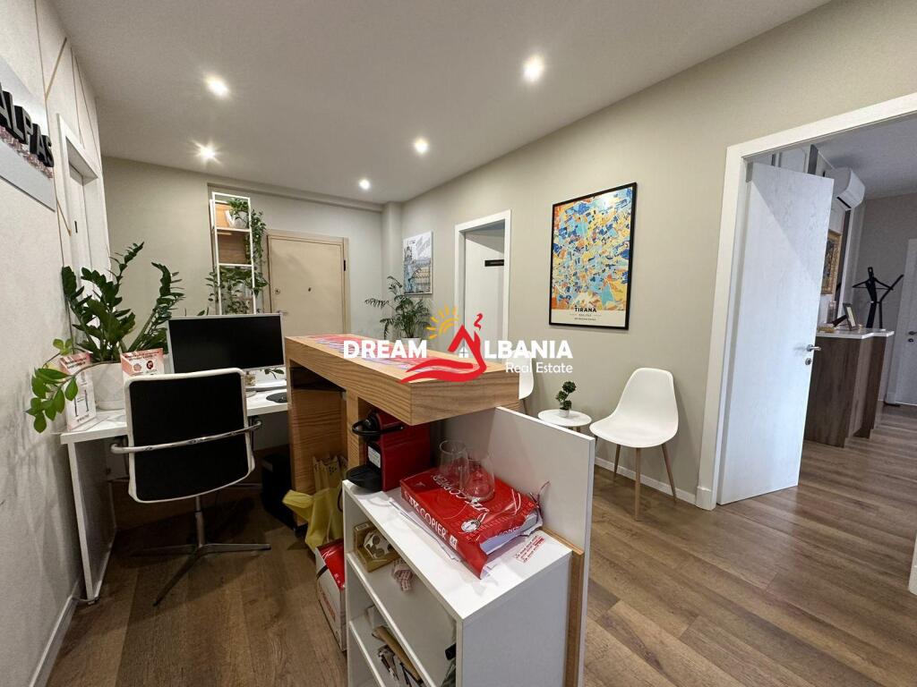 Office space for rent near Delijorgji, close to Hotel Hilton.