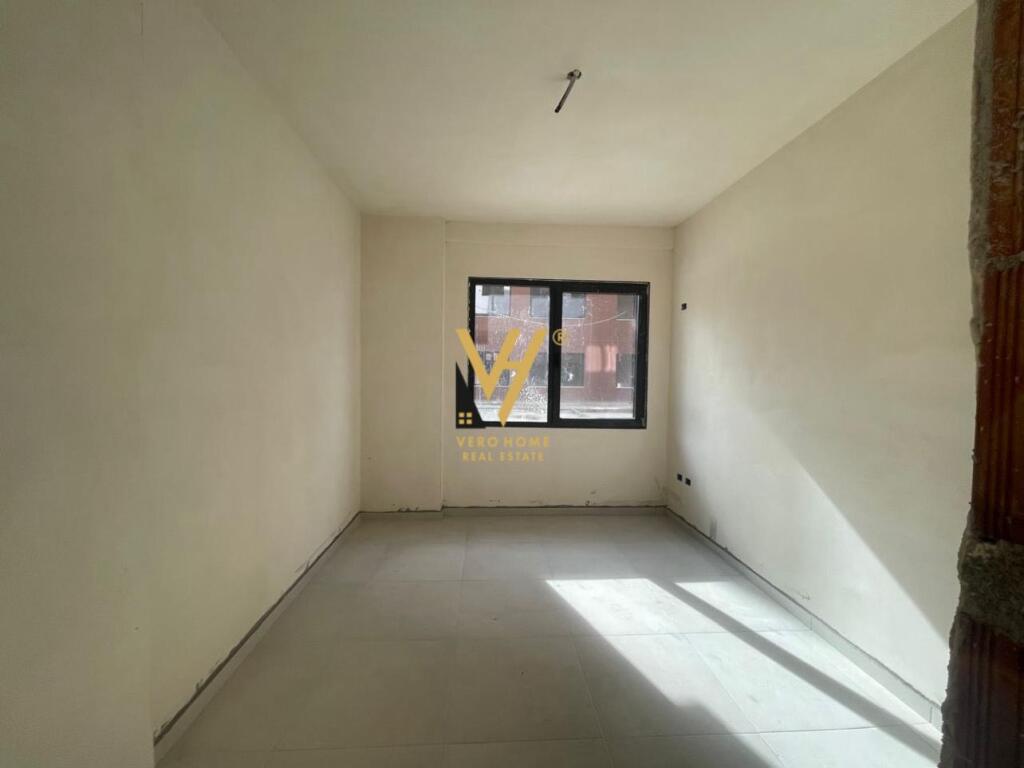 FOR SALE APARTMENT 2+1+2 AT KOM.XHELUKS XIBRAKU, ELBASAN STREET