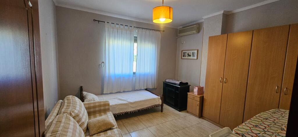 Apartment 2+1+2