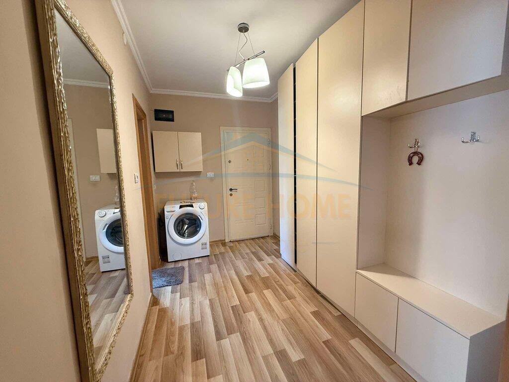 in affitto, Appartamento 1+1, Edificio con Freccia.