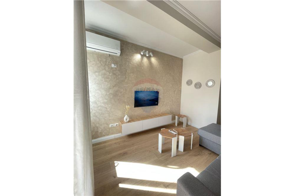 1+1 apartment for rent in Astir!