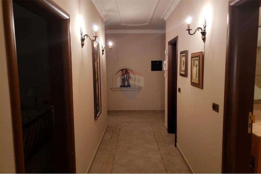 APARTAMENT 2+1 PER QIRA NE BLLOK