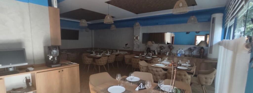 AMBIENTBIZNESI ME QERA 150 M2 MYSLYM SHYRI