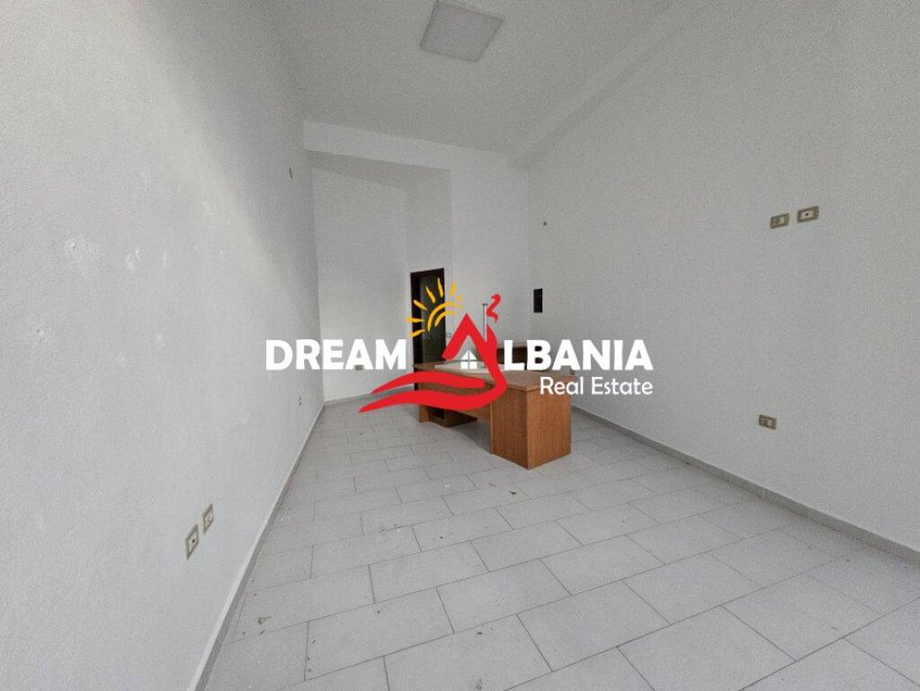 Business space for sale near Mine Peza street (ID 4171564)