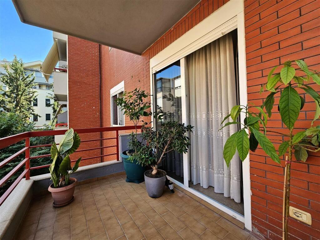 Apartment 2+1+2 for rent at Kolombo Complex, dry lake