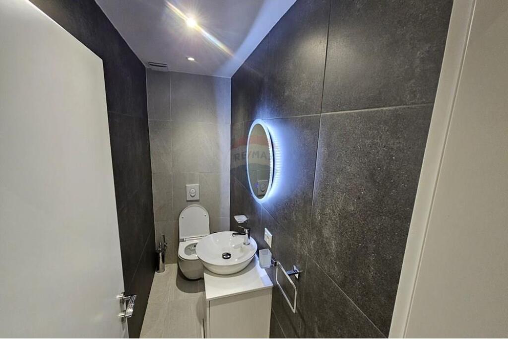 2+1 apartment for rent in Myslym Shyri
