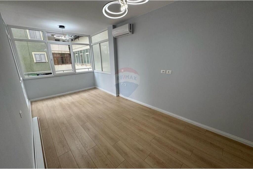 2+1 Apartment with Storage for sale at Myslym Shyri