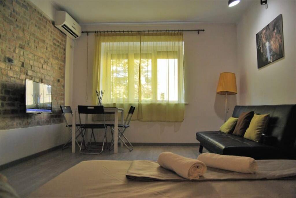 Studio for rent Durresit Street