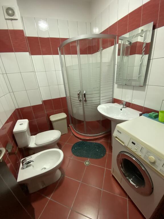 2+1, furnished, with parking, dry lake.
