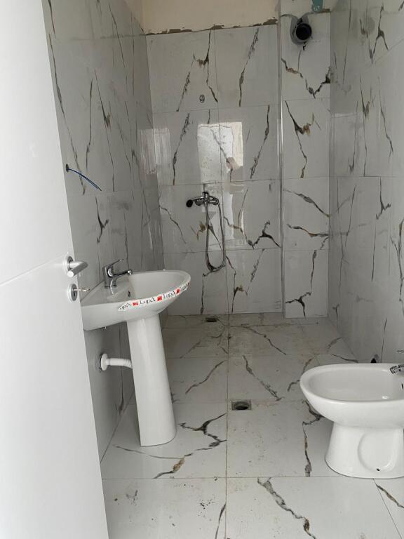 Appartamento in vendita 1+1 a Kamez