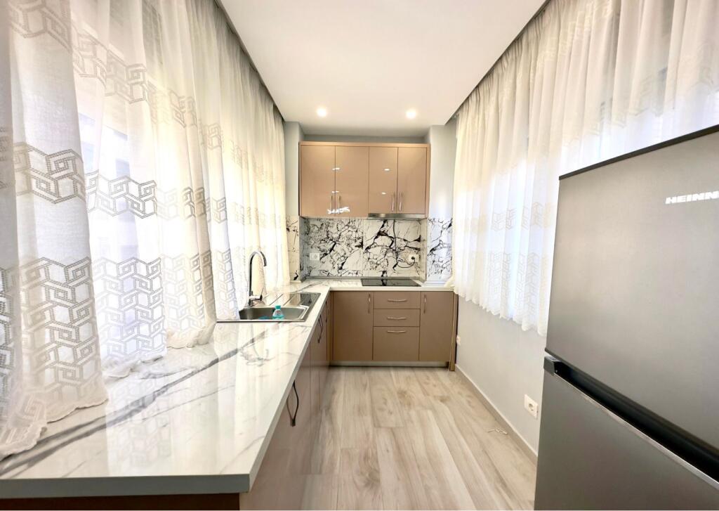 For sale with credit 📍2+1/Sale Former restaurant durres