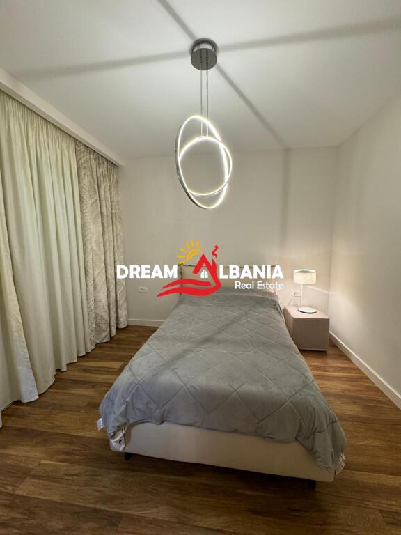Luksoz Apartment 3+1+2 wc for sale in Bllok, near Sky Tower in Tirana