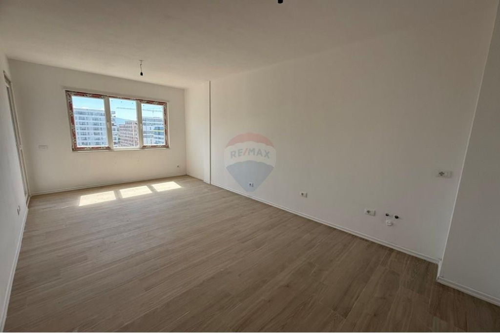 2+1 apartment for rent at Univers City!
