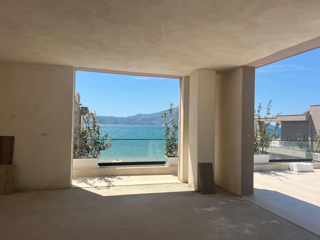 Penthouse for sale in Radhime