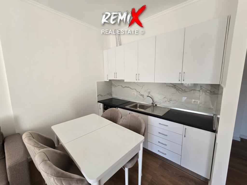 SHITET APARTAMENT 2+1 NE PLAZH ILIRIA DURRES