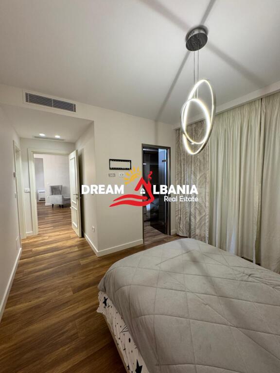 Luksoz Apartment 3+1+2 wc for sale in Bllok, near Sky Tower in Tirana