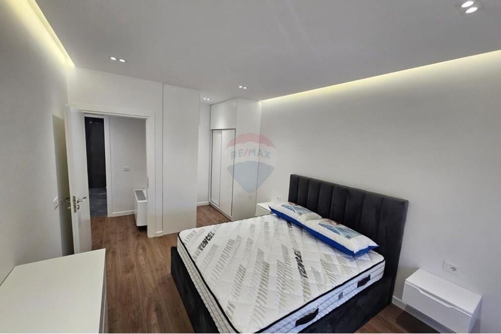 2+1 apartment for rent in Myslym Shyri
