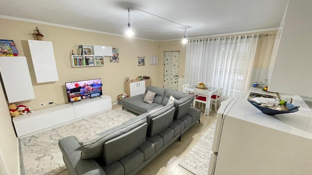 1+1 for rent Bulevardi i Ri Rruga Jordan Misja