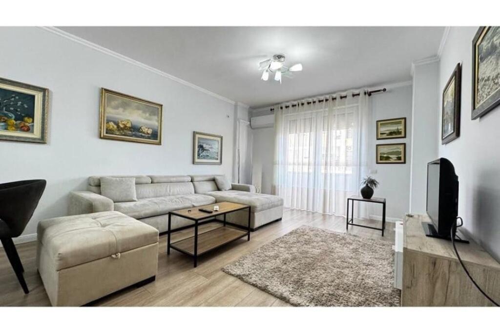 APARTAMENT 1+1 ME QIRA PRANE RTSH