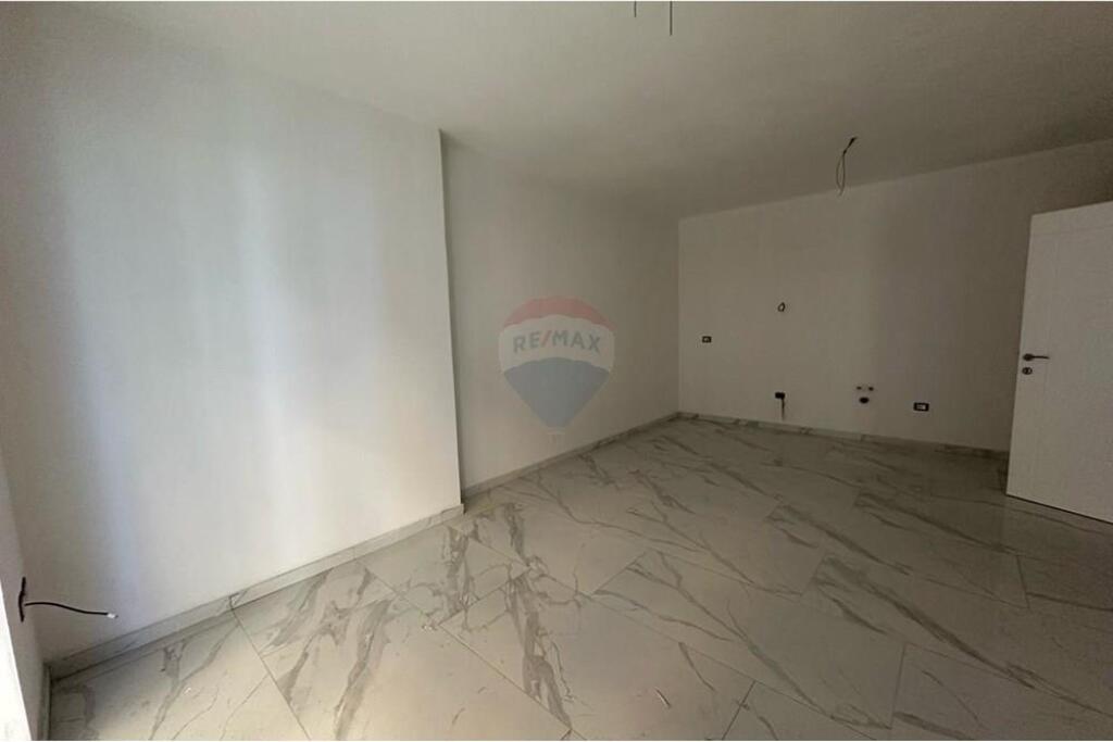 Appartamento 1+1 in Vendita, Shengjin, Lezhe.