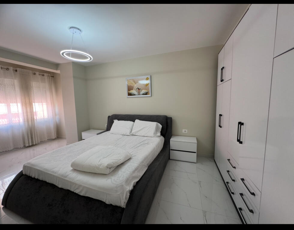 1+1 APARTMENT + PARKING SPACE FOR RENT NEAR THE PROSECUTOR'S OFFICE OF TIRANA!