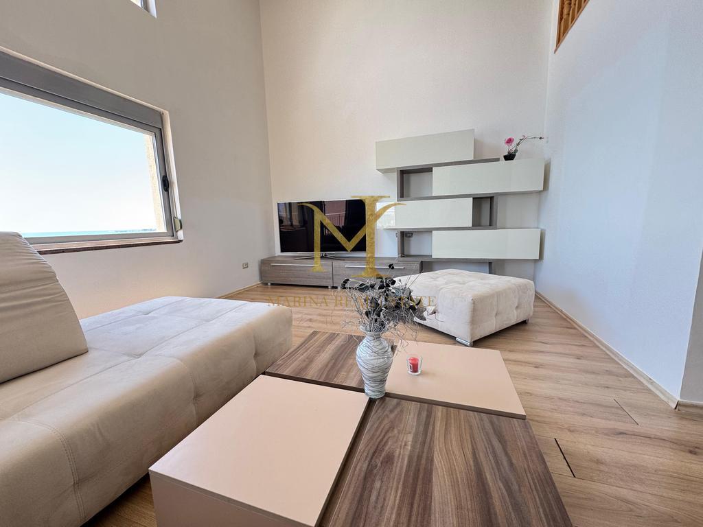 VENDITA SUPER DUPLEX PENTHOUSE CON VISTA MARE BALCONI INSIEME A GARAGE PRESSO RUOTA ROSSA!!