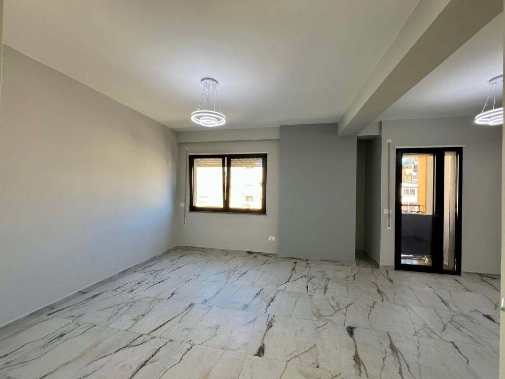 For rent, Business Space, "Ballet School", Tirana.